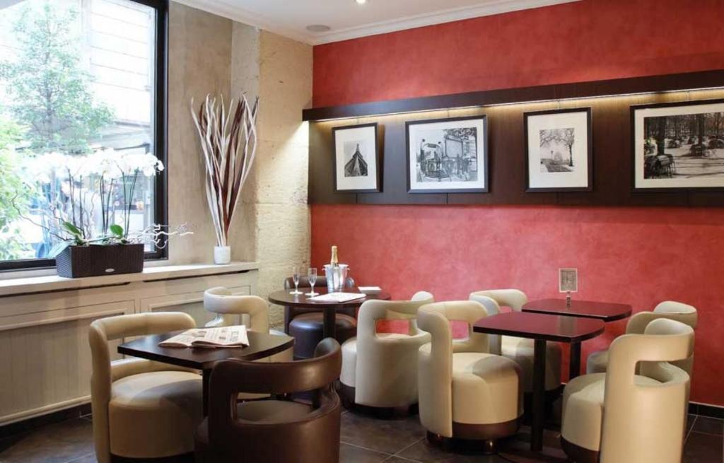 Korner Louvre Hotel Paris Bagian luar foto